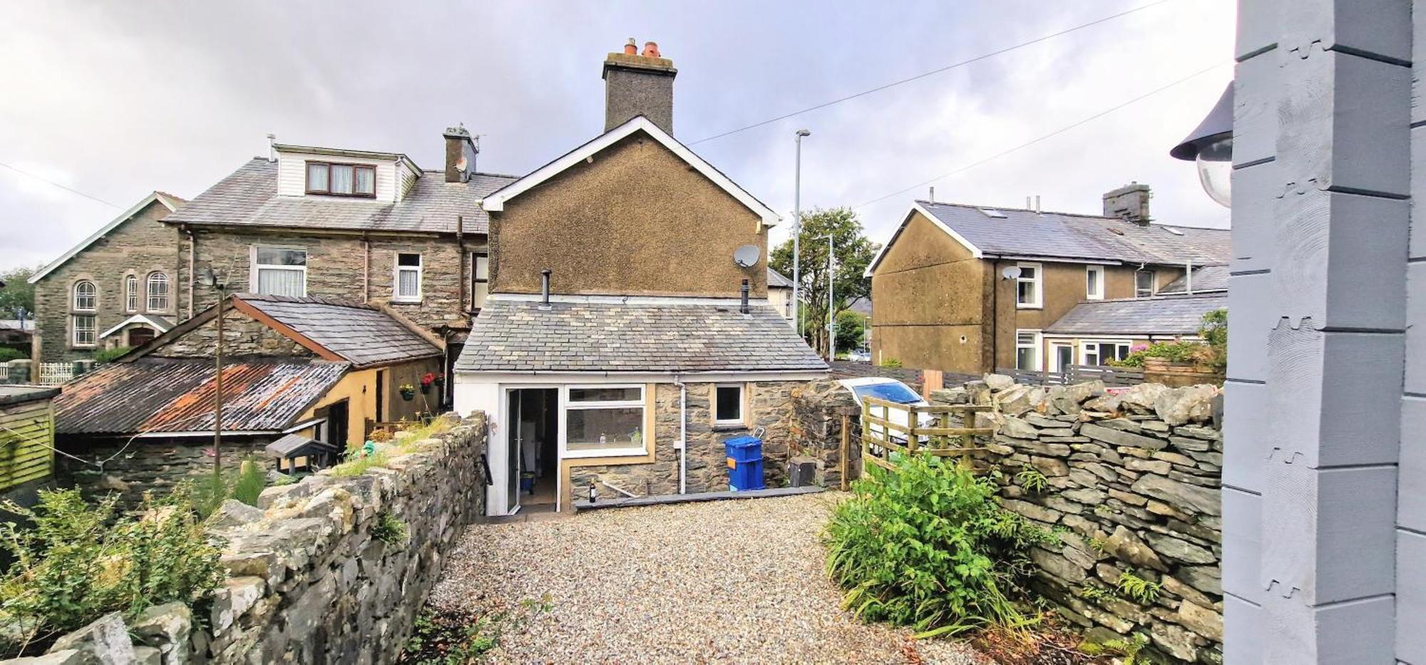 Cheerful 2 Bed Home With Mountain Views Blaenau Ffestiniog Kültér fotó