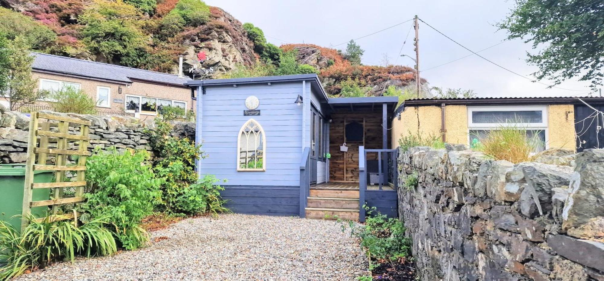 Cheerful 2 Bed Home With Mountain Views Blaenau Ffestiniog Kültér fotó