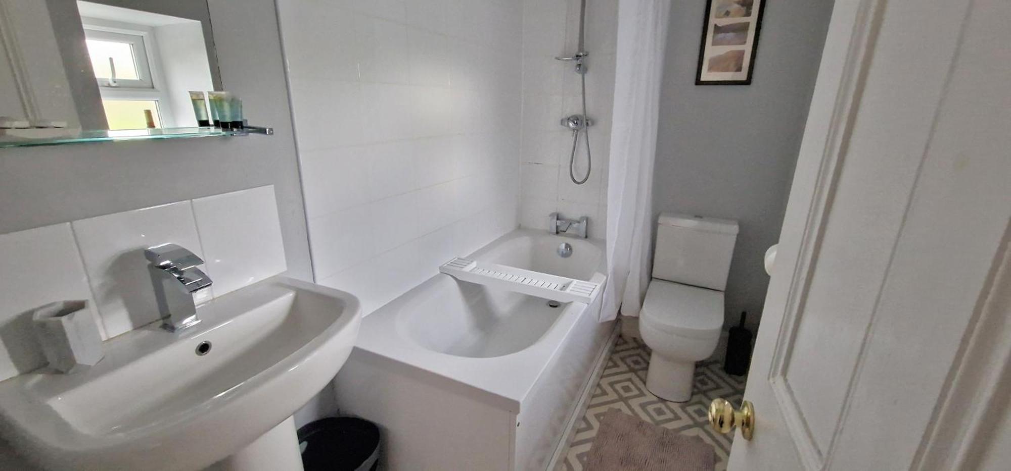 Cheerful 2 Bed Home With Mountain Views Blaenau Ffestiniog Kültér fotó