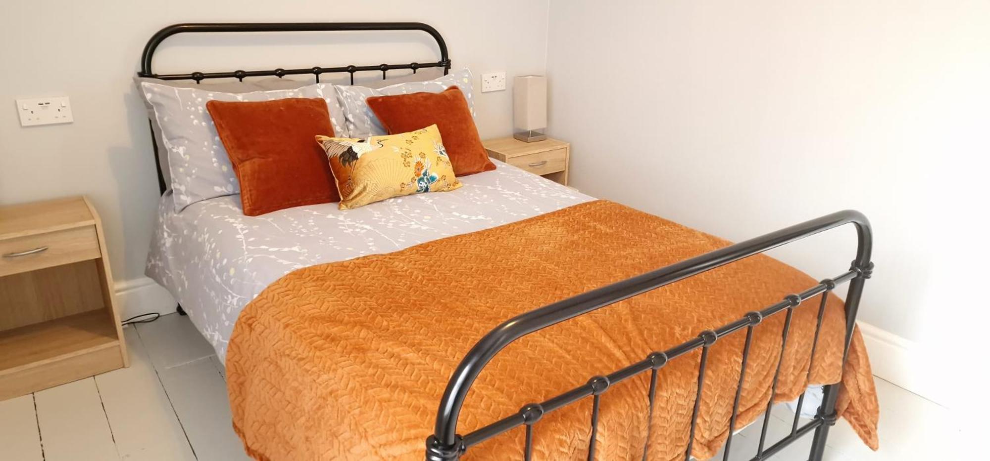 Cheerful 2 Bed Home With Mountain Views Blaenau Ffestiniog Kültér fotó